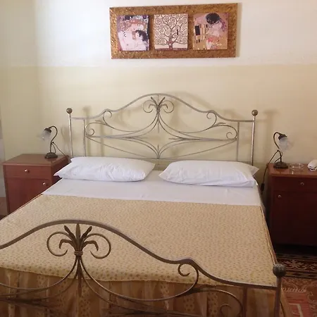 Albergo Cavour Palermo Esterno foto